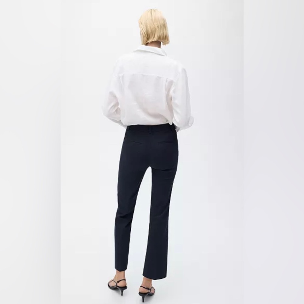 MNG Straight Cut Cropped‎ Pants - Picture 2 of 9
